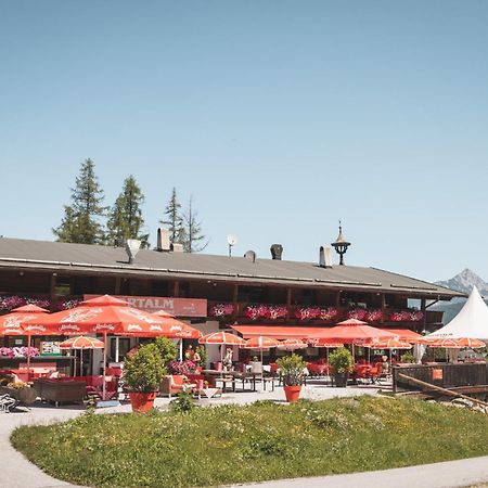 S P O R T A L M - Seefeld Seefeld in Tirol Exterior photo